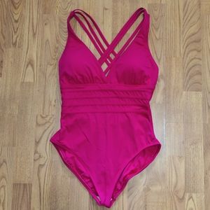 La Blanca Island Goddess Strappy Yummy Control One-piece Swimsuit